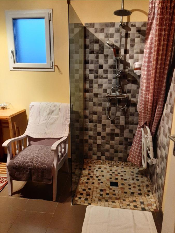 Chambre D Hotes Saint-Laurent-de-la-Barriere Eksteriør bilde
